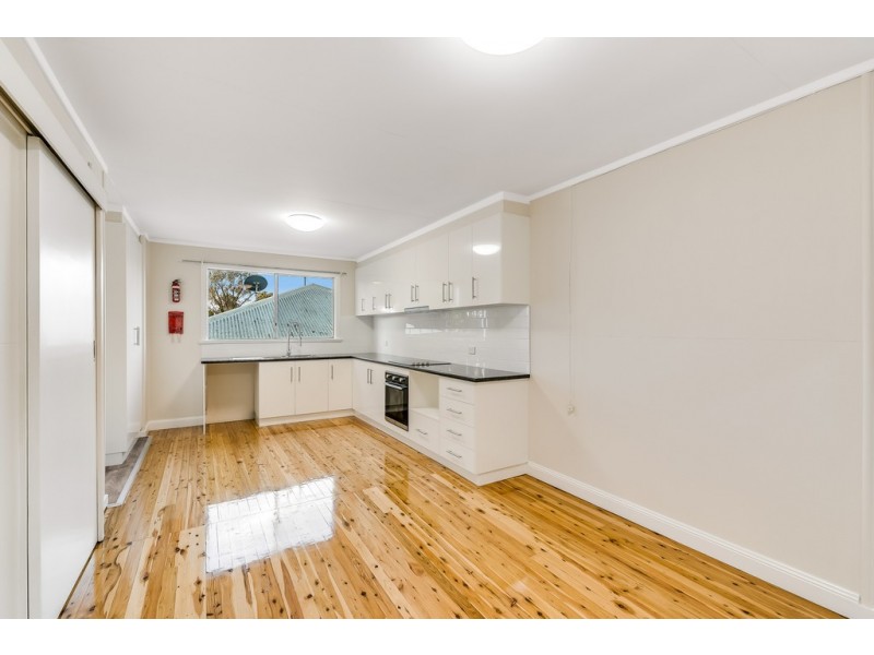 3 Monash Street, Newtown QLD 4350