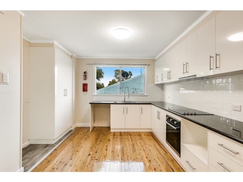 3 Monash Street, Newtown QLD 4350