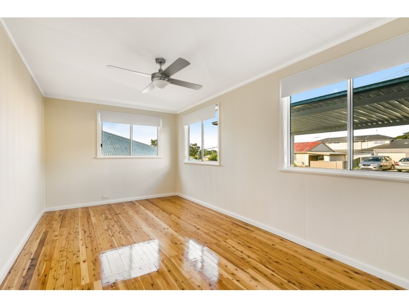 3 Monash Street, Newtown QLD 4350