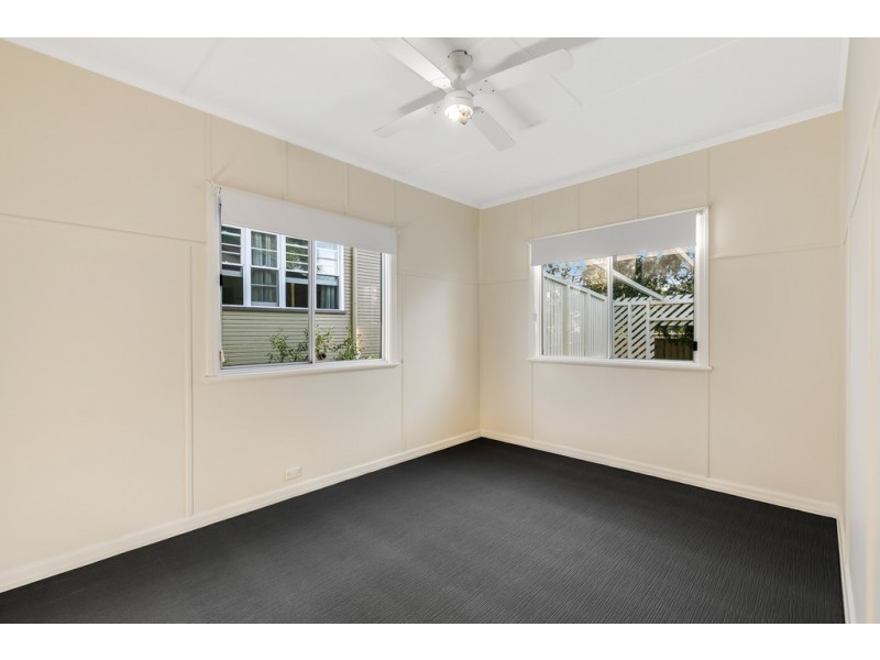 3 Monash Street, Newtown QLD 4350