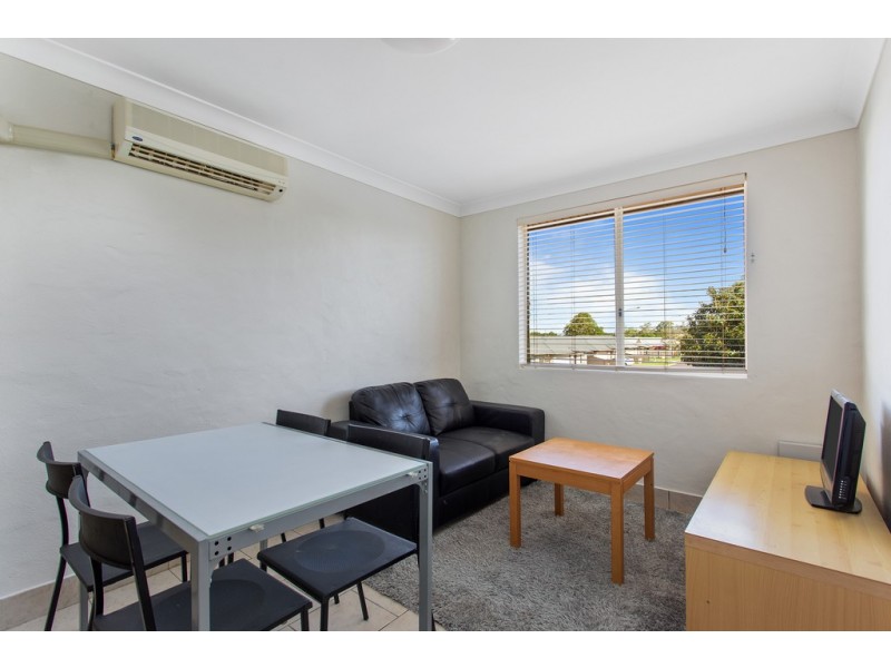16/9 Uniplaza Court, Kearneys Spring QLD 4350