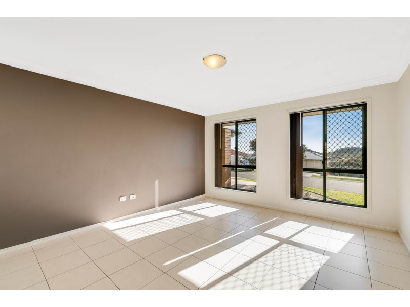 16 Balonne Drive, Glenvale QLD 4350