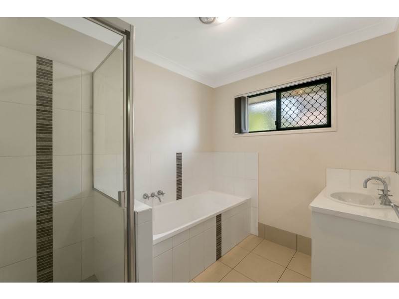 16 Balonne Drive, Glenvale QLD 4350