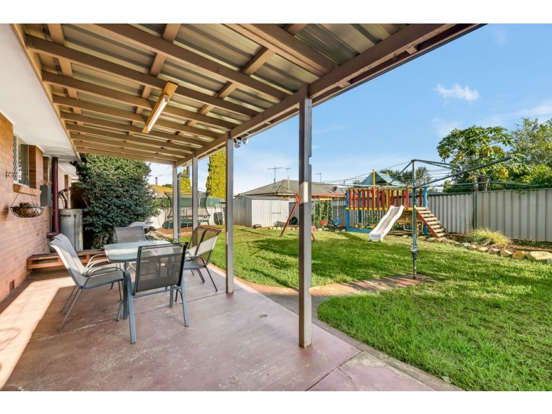 18 Nugent Crescent, Wilsonton QLD 4350