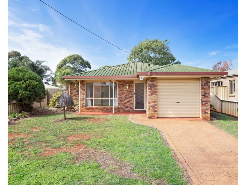 42 Payne Street, Wilsonton QLD 4350