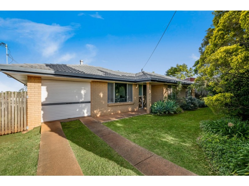 54 Miranda Drive, Wilsonton Heights QLD 4350