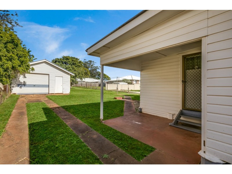 18 Dalmeny Street, Wilsonton QLD 4350