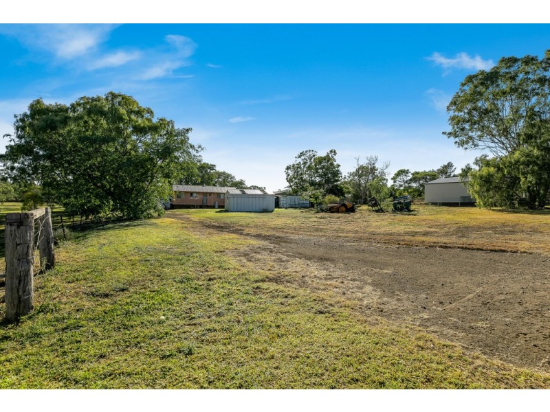 15 Claire-Lee Crescent, Kingsthorpe QLD 4400