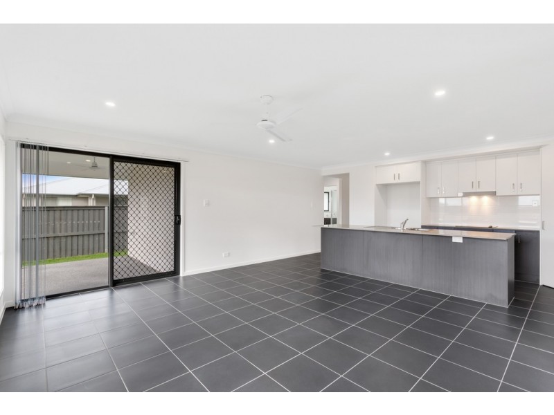 31 Tallowwood Boulevard, Cotswold Hills QLD 4350