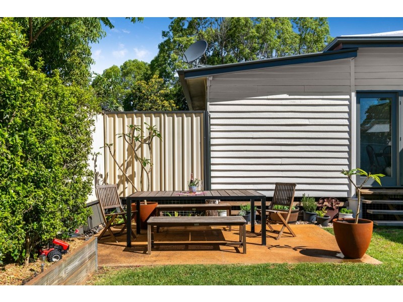 43 Anzac Avenue, Newtown QLD 4350