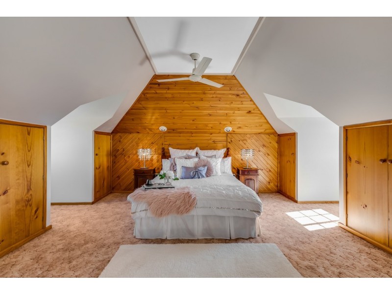 418 West Street, Kearneys Spring QLD 4350