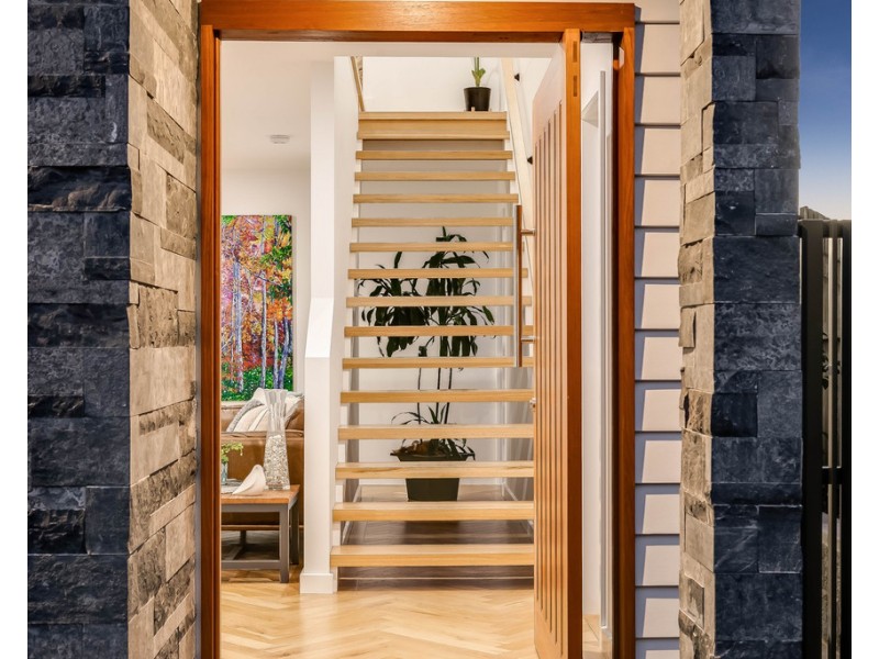 9 Hampshire Street, North Toowoomba QLD 4350