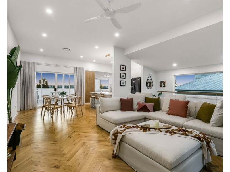 9 Hampshire Street, North Toowoomba QLD 4350