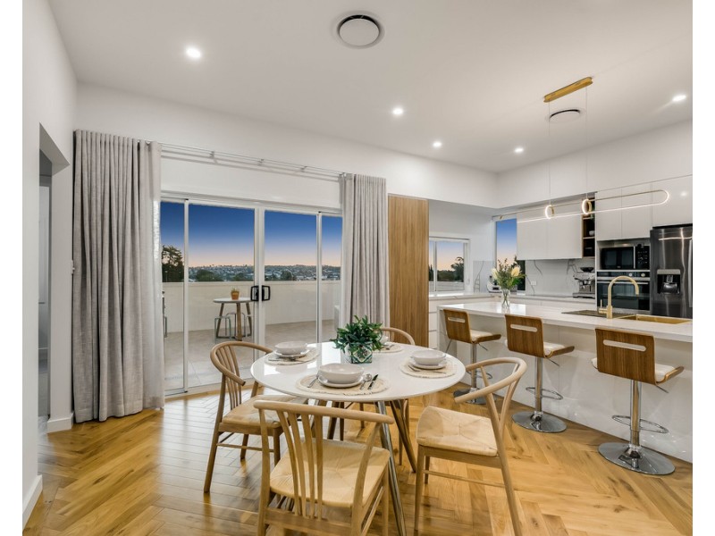 9 Hampshire Street, North Toowoomba QLD 4350