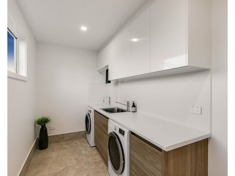 9 Hampshire Street, North Toowoomba QLD 4350