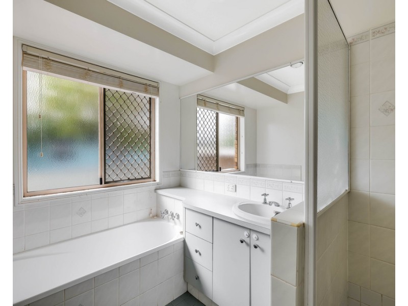 10 Dylan Court, Darling Heights QLD 4350