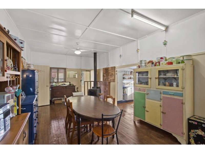 18 Tooth Street, Nobby QLD 4360