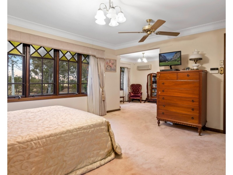 61 McDougall Street, Wilsonton QLD 4350