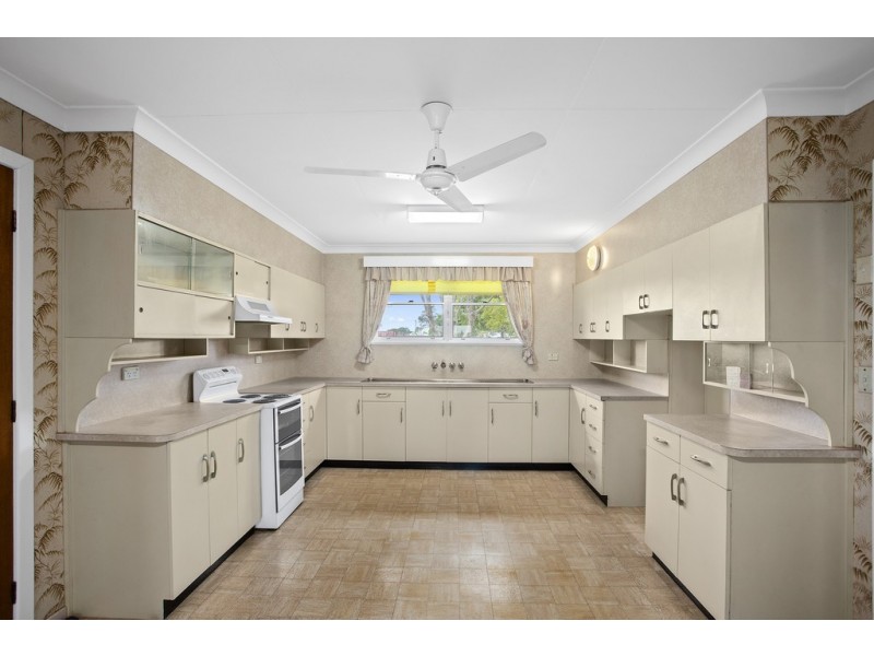 504 Greenwattle Street, Wilsonton QLD 4350