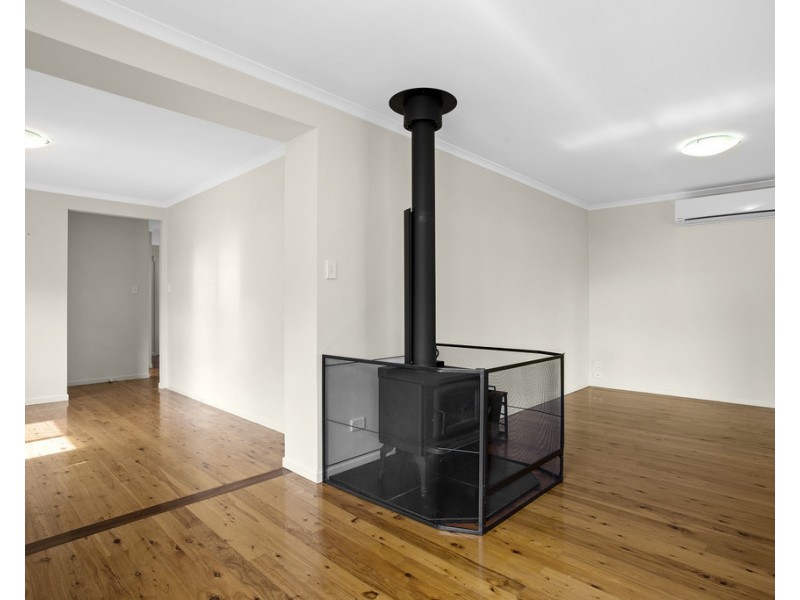 Unit 2/23 Leichhardt Street, Centenary Heights QLD 4350