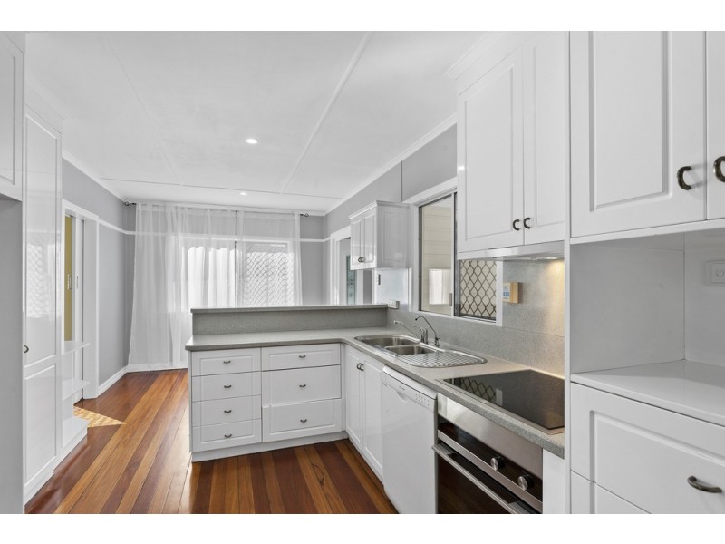 12 Lovett Street, Rangeville QLD 4350