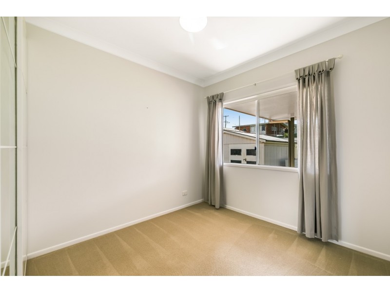 9 Spieker Street, Mount Lofty QLD 4350