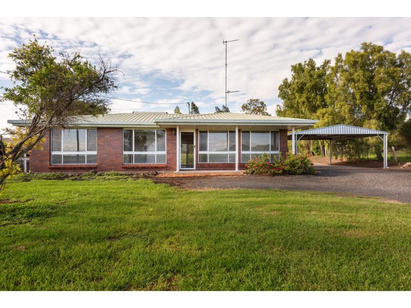 54 Gowrie Street, Kingsthorpe QLD 4400