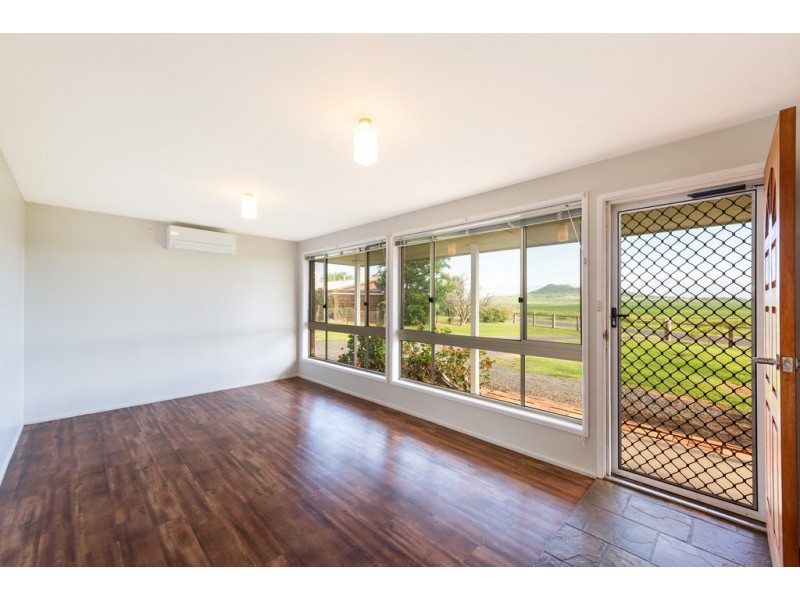 54 Gowrie Street, Kingsthorpe QLD 4400