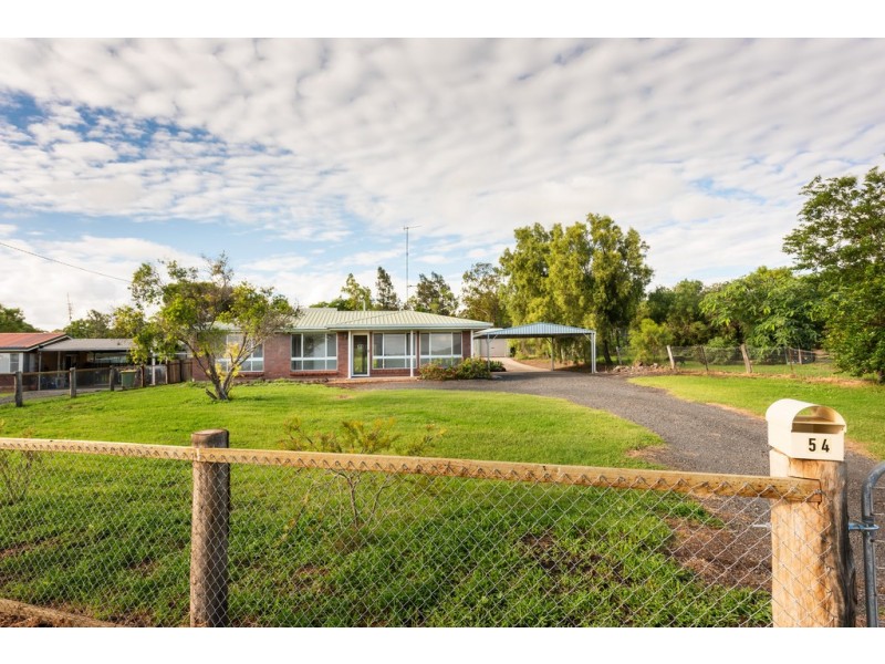 54 Gowrie Street, Kingsthorpe QLD 4400