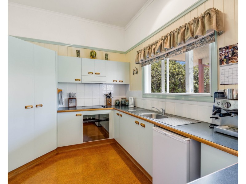 13B Buckland Street, Harristown QLD 4350