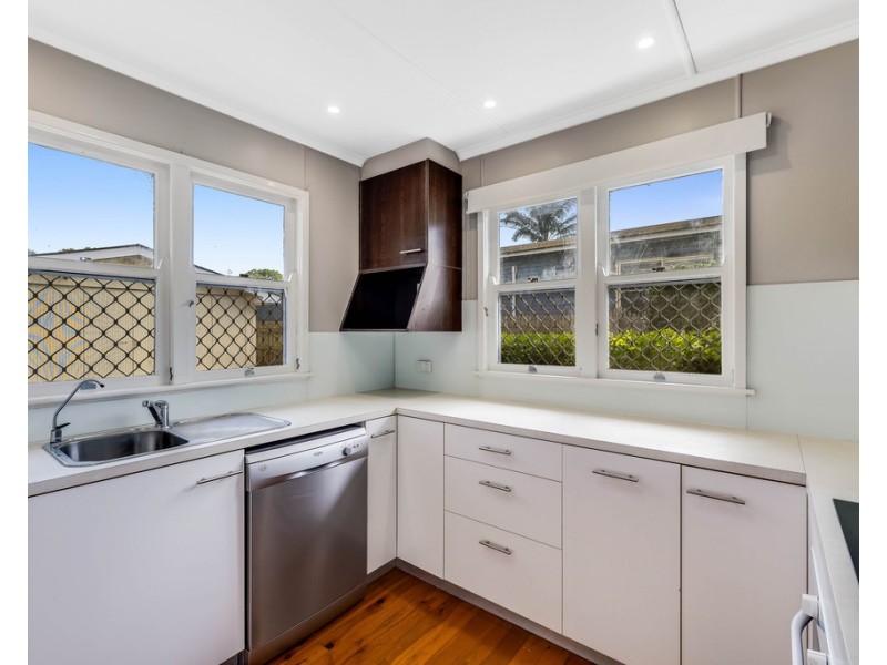 9 Mallon Street, Rangeville QLD 4350