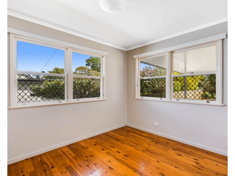 9 Mallon Street, Rangeville QLD 4350