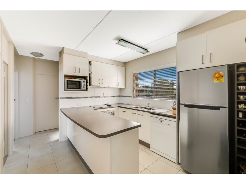Unit 11/33-35 Tourist Road, East Toowoomba QLD 4350