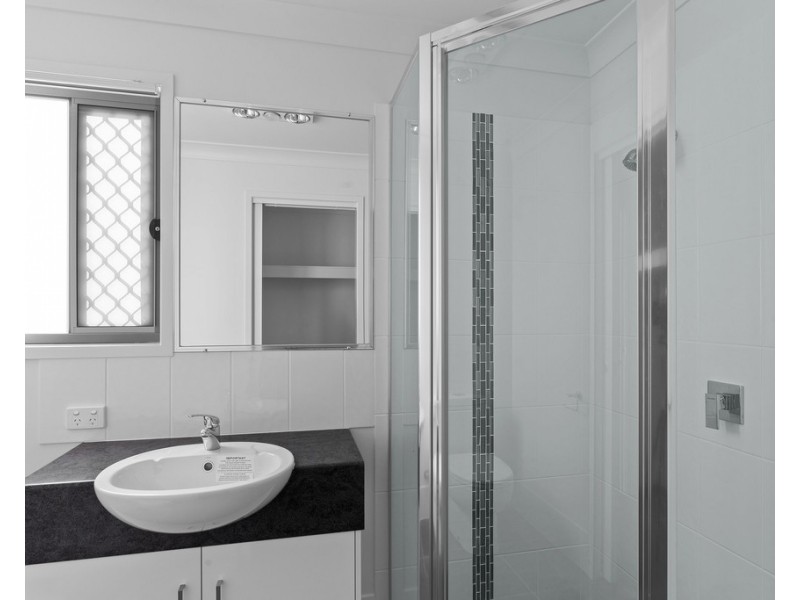 2/92 Sanctuary Drive, Cranley QLD 4350