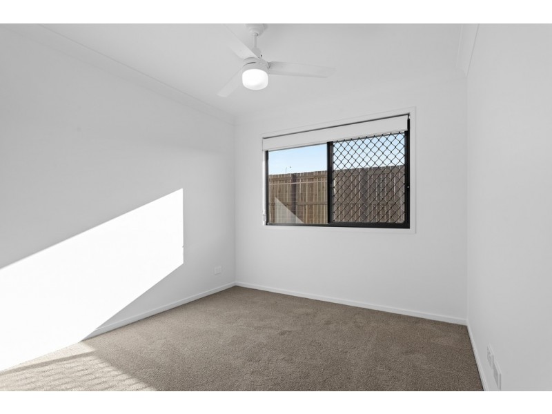 2/7 Ena Street, Cotswold Hills QLD 4350