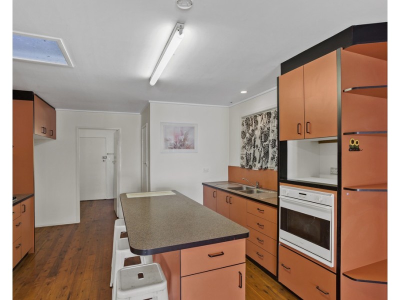 64 Cortess Street, Harristown QLD 4350