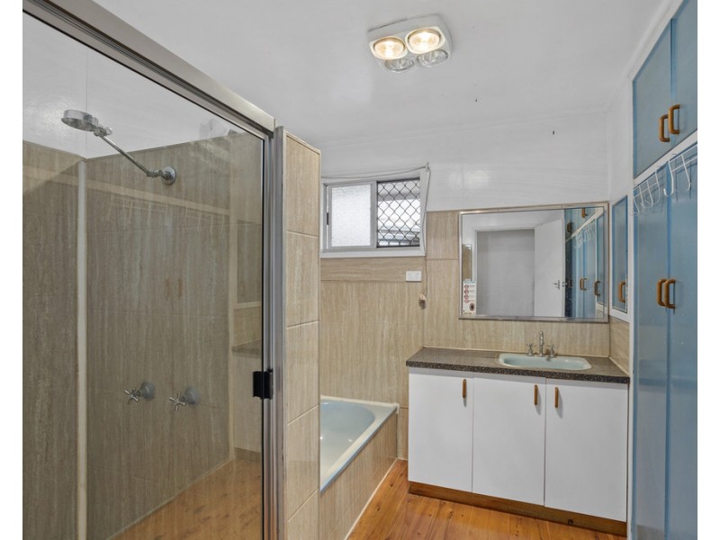 64 Cortess Street, Harristown QLD 4350