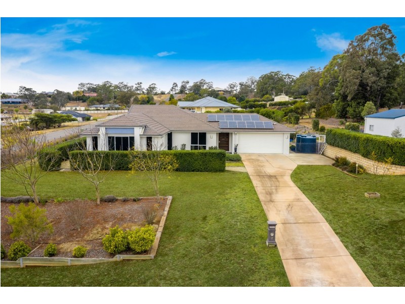 2 Ella Court, Cotswold Hills QLD 4350
