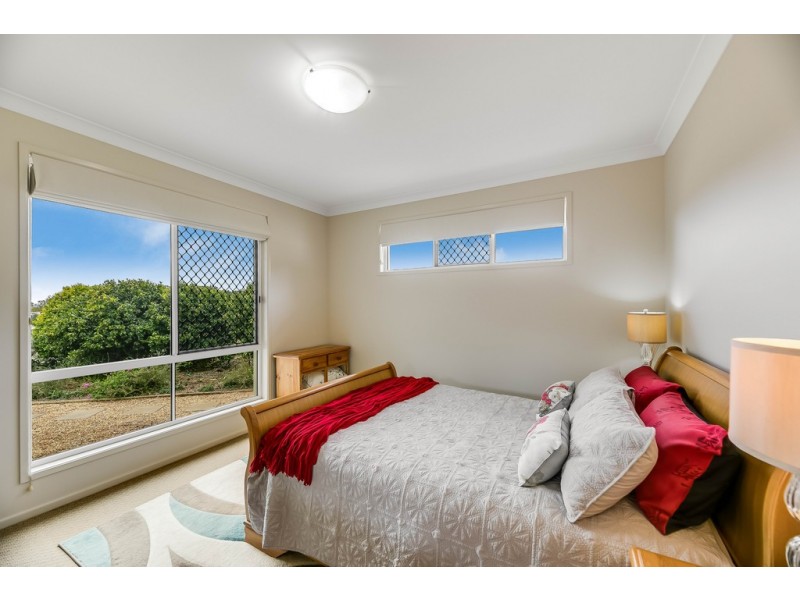 2 Ella Court, Cotswold Hills QLD 4350