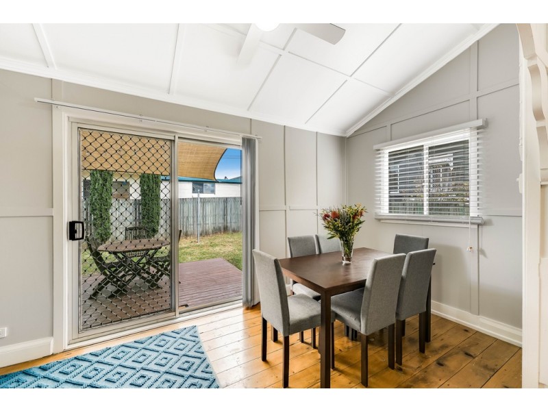 99 Holberton Street, Newtown QLD 4350