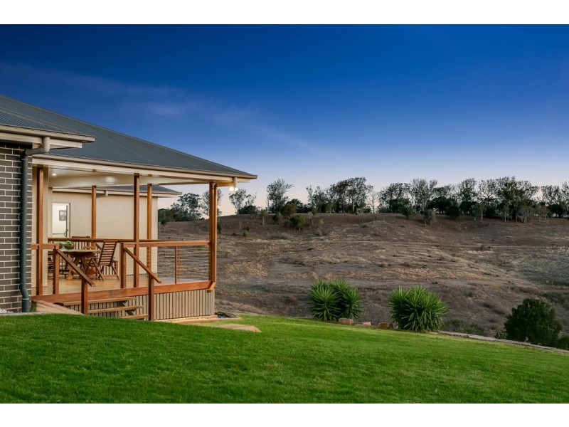 47 Federation Drive, Highfields QLD 4352