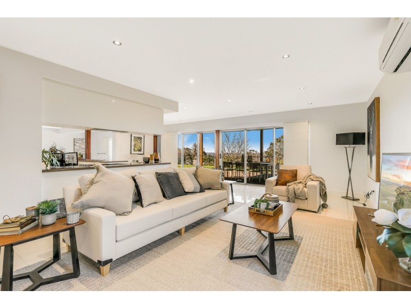 36 Skyline Drive, Blue Mountain Heights QLD 4350