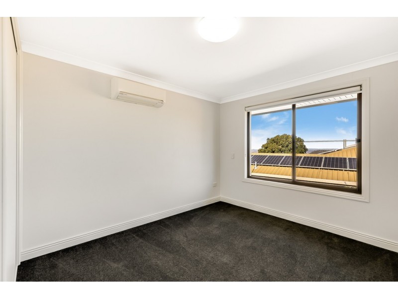 36 Skyline Drive, Blue Mountain Heights QLD 4350