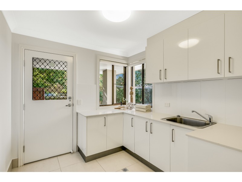 36 Skyline Drive, Blue Mountain Heights QLD 4350