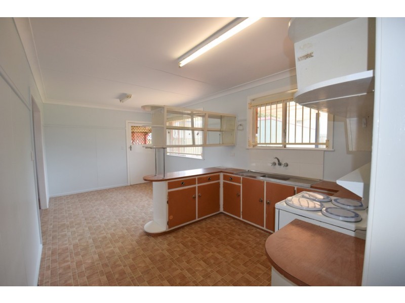 186 Mackenzie Street, Rangeville QLD 4350