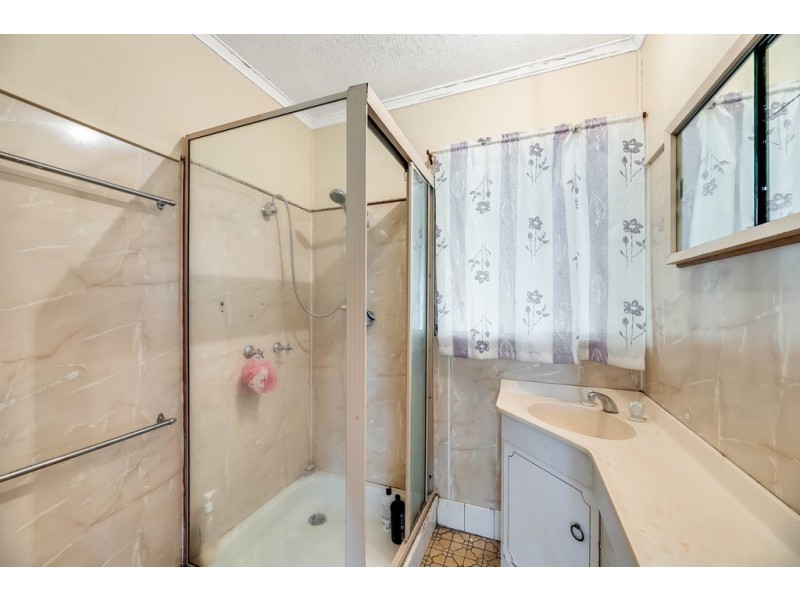 239 North Street, Wilsonton Heights QLD 4350