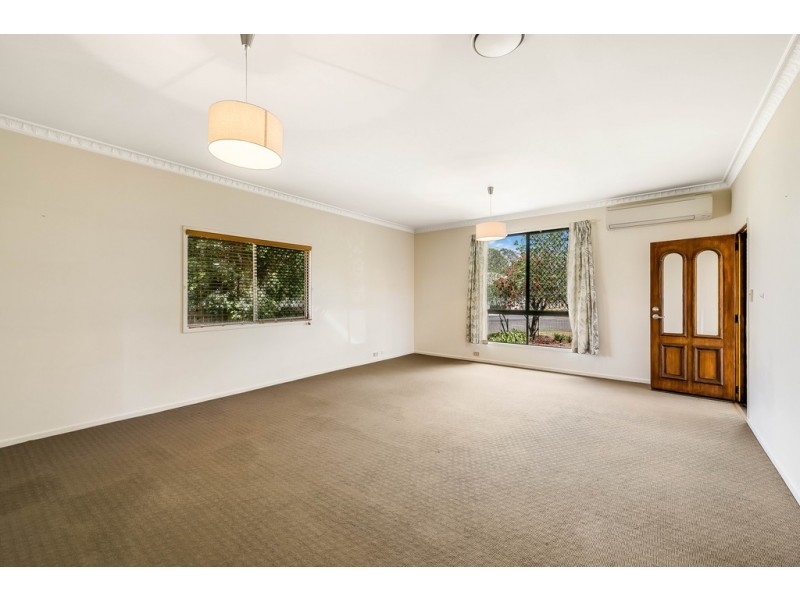 24 Ellis Street, Wilsonton QLD 4350