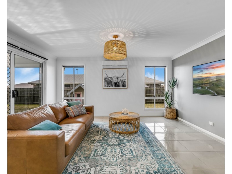 17 Kennard Street, Westbrook QLD 4350