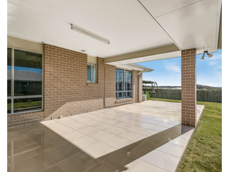 17 Kennard Street, Westbrook QLD 4350