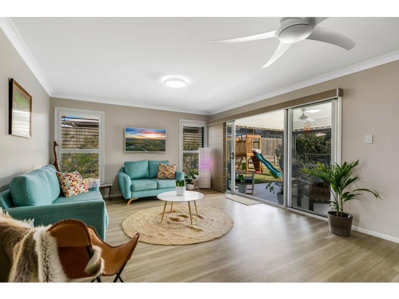 26 Gwenda Drive, Westbrook QLD 4350